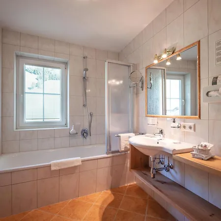 Hotel Maria Theresia