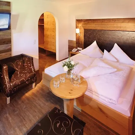 Maria Theresia Hotel