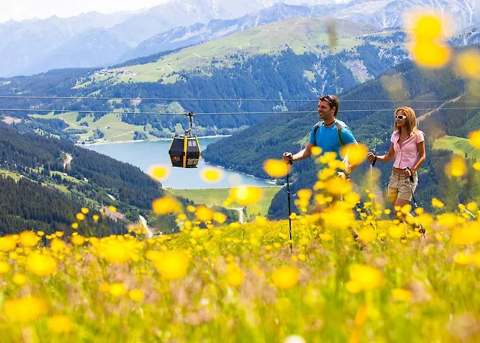 Отель Maria Theresia